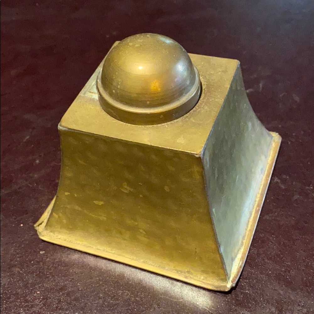 Antique ink well copper with lid—may be 100+ yrs